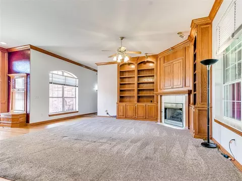 826 S Mustang Rd, Tuttle, OK 73089 photo 8