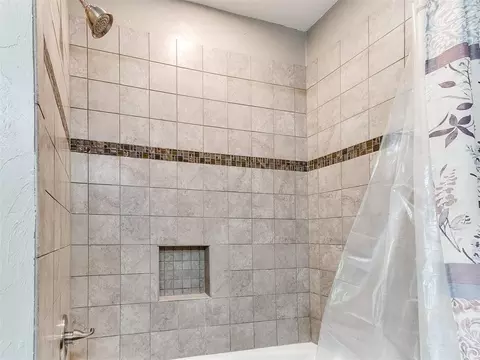 826 S Mustang Rd, Tuttle, OK 73089 photo 36
