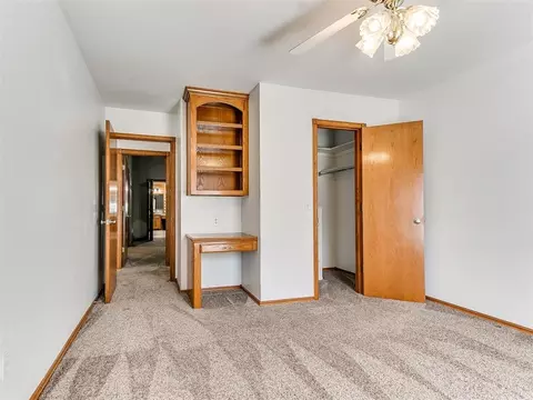 826 S Mustang Rd, Tuttle, OK 73089 photo 32