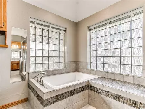 826 S Mustang Rd, Tuttle, OK 73089 photo 29