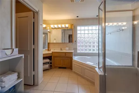 Undisclosed, Edmond, OK 73013 photo 15