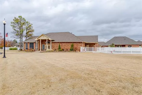 Undisclosed, Edmond, OK 73013 photo 24