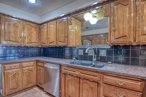 424 Thorton Dr, Norman, OK 73069 photo 13