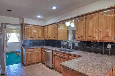 424 Thorton Dr, Norman, OK 73069 photo 12