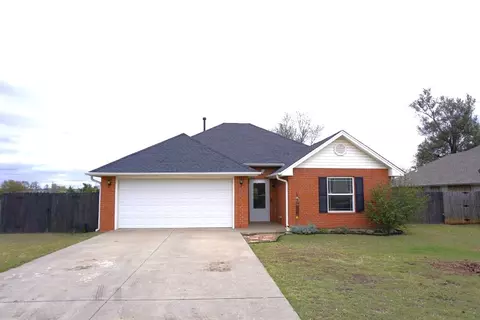 1412 Coffey Dr, Perry, OK 73077 photo 1