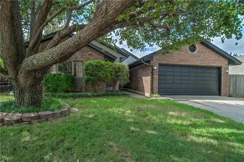 532 NW 171st St, Edmond, OK 73003