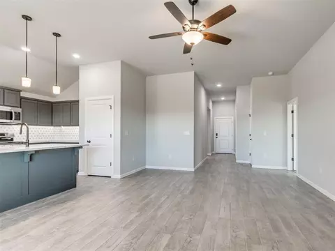 1663 Addington Rd, Newcastle, OK 73065 photo 4