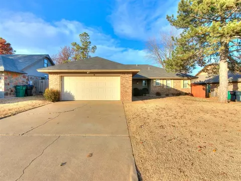 1121 NW 176th St, Edmond, OK 73012