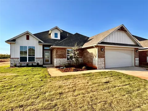 9300 NW 141st St, Yukon, OK 73099