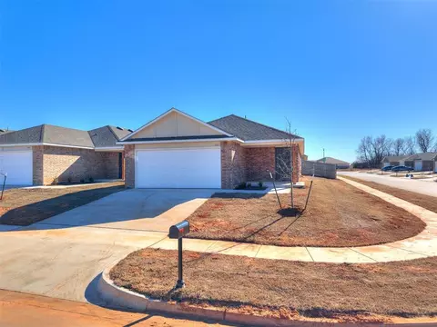 1001 Hudson Rd, Chickasha, OK 73018