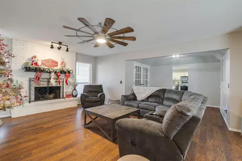 1039 E Diane Ter, Mustang, OK 73064