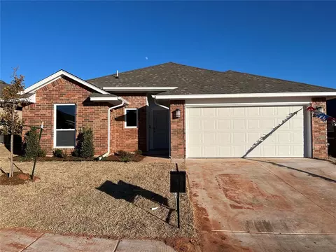 18016 Austin Ct, Edmond, OK 73012