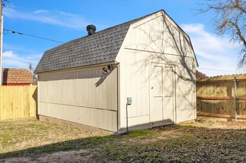 123 E Beech Ave, Yukon, OK 73099 photo 24