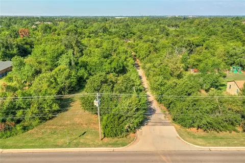 1015 S Post Rd, Midwest City, OK 73130
