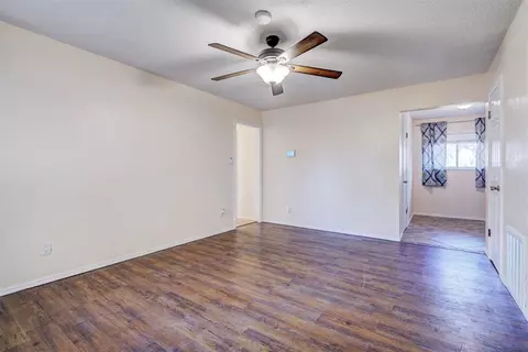 809 Arnold Ave, Moore, OK 73160 photo 5