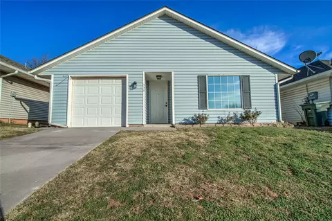 436 Belmont Cir, Edmond, OK 73034