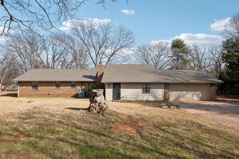 22084 180th St, Purcell, OK 73080