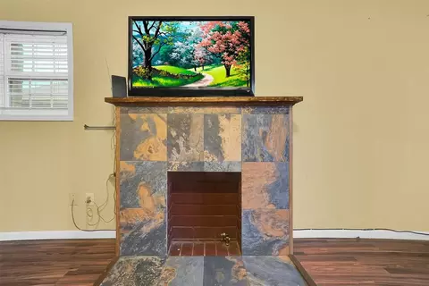 704 E Liveoak St, Altus, OK 73521 photo 7