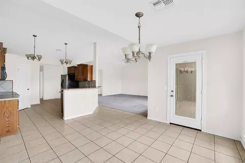516 Peacock Cir, Altus, OK 73521 photo 15