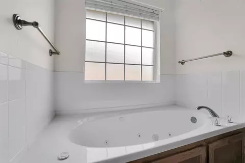 516 Peacock Cir, Altus, OK 73521 photo 22