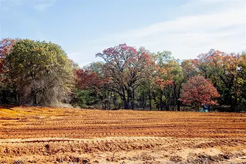 7400 Old Oak Trl, Guthrie, OK 73044