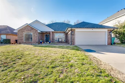 17617 N Cranbrook Rd, Edmond, OK 73012