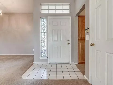 908 Goshawk Dr, Norman, OK 73072 photo 3