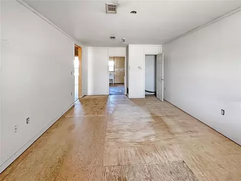 323 S Birch Ave, Erick, OK 73645 photo 6