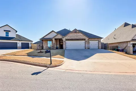 804 NW 190th St, Edmond, OK 73003