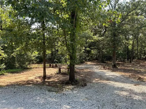 48310 Summer Trail Rd, Prague, OK 74864