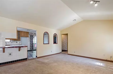 Living - 1738 E Frontier Ter, Mustang, OK 73064 photo 2 of 4