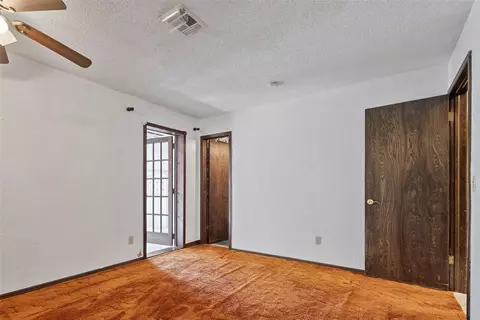 Bedroom - 1738 E Frontier Ter, Mustang, OK 73064 photo 3 of 9