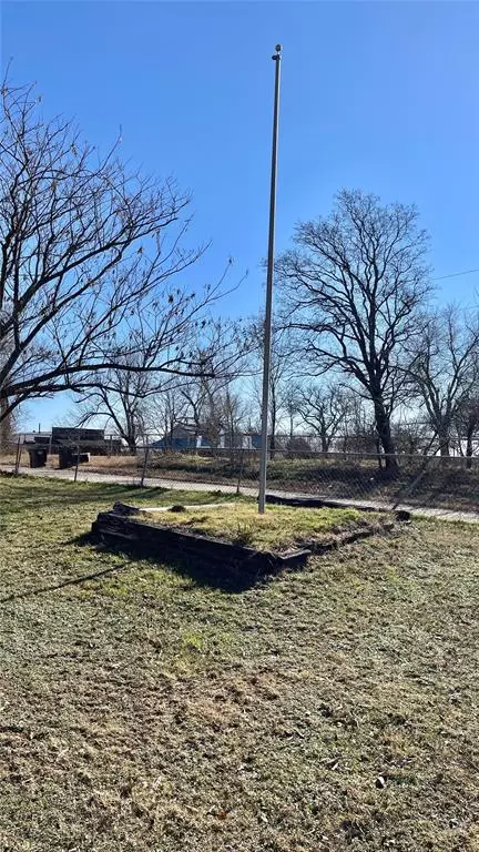 334030 E 1070 Rd, Mcloud, OK 74851 photo 10