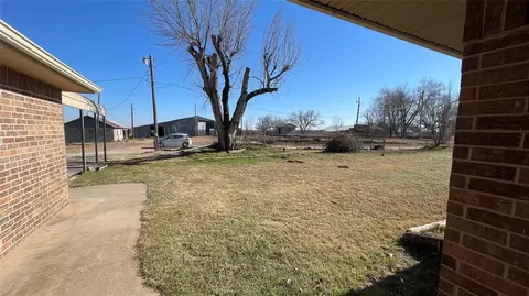 334030 E 1070 Rd, Mcloud, OK 74851 photo 6