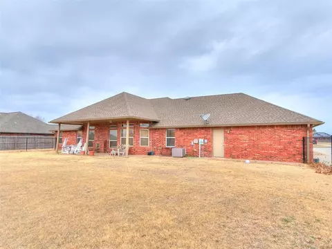 4306 Nugget Ln, Tuttle, OK 73089 photo 11