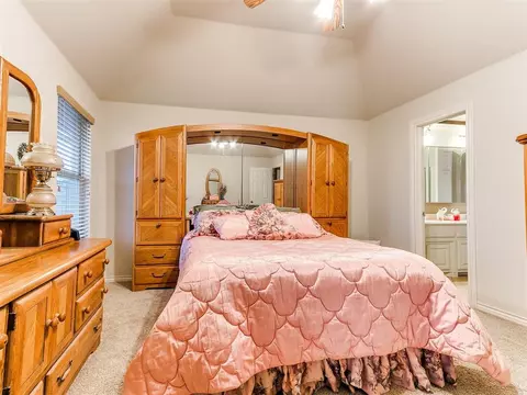 4306 Nugget Ln, Tuttle, OK 73089 photo 25