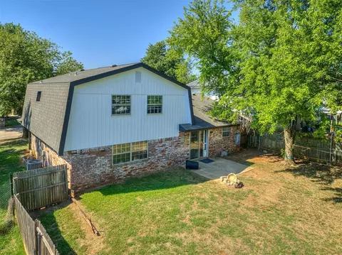 213 E Willow Pl, Yukon, OK 73099 photo 28
