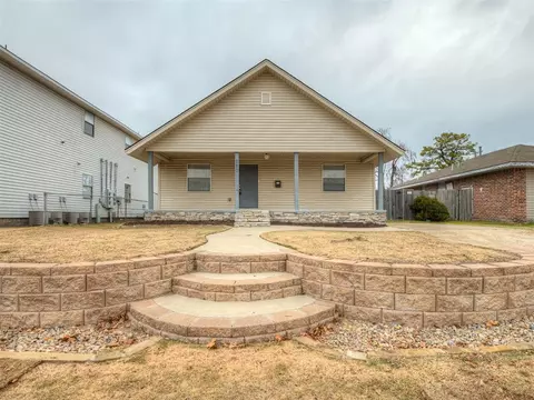 220 N Market Ave, Shawnee, OK 74801