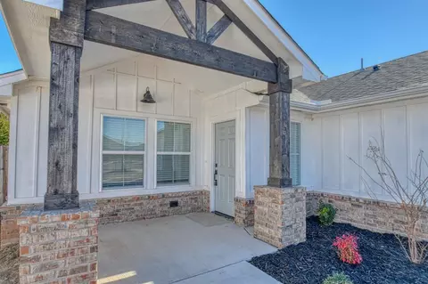 3015 Wister Rd, Norman, OK 73069