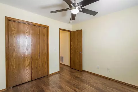 408 Cedar Ln, Moore, OK 73160 photo 25