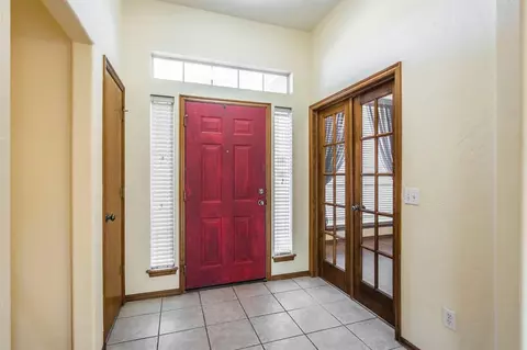 408 Cedar Ln, Moore, OK 73160 photo 4