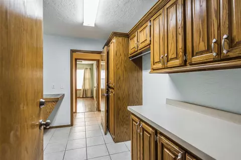 408 Cedar Ln, Moore, OK 73160 photo 29