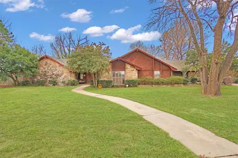 604 E Cleveland St, Mangum, OK 73554