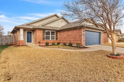 13317 SW 4th Ter, Yukon, OK 73099