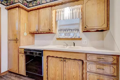 706 S 12th St, Marlow, OK 73055 photo 18