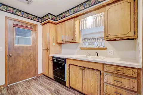 706 S 12th St, Marlow, OK 73055 photo 16