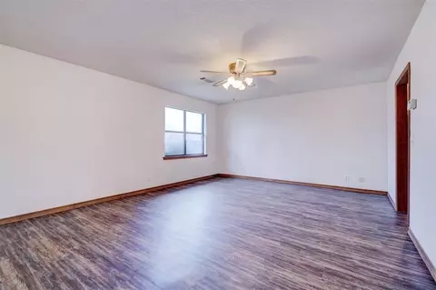 706 S 12th St, Marlow, OK 73055 photo 10