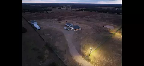 35570 E 1330 Rd, Maud, OK 74854