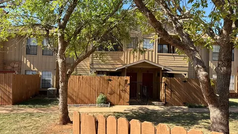 14409 N Pennsylvania Ave #11G, Oklahoma City, OK 73134