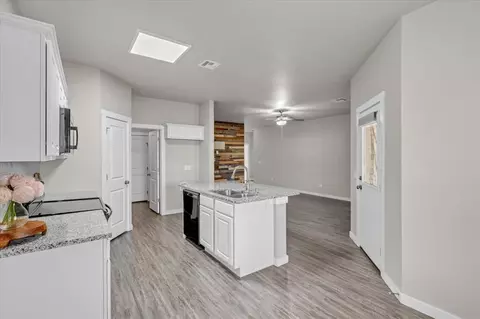 15950 Spur Cir, Mcloud, OK 74851 photo 10